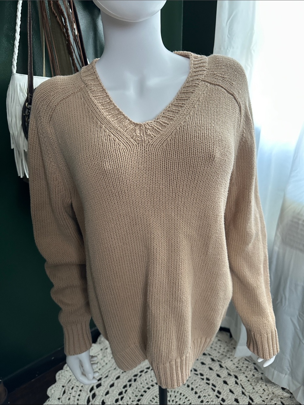 TSE 100% cotton V-Neck Knit Sweater in Beige